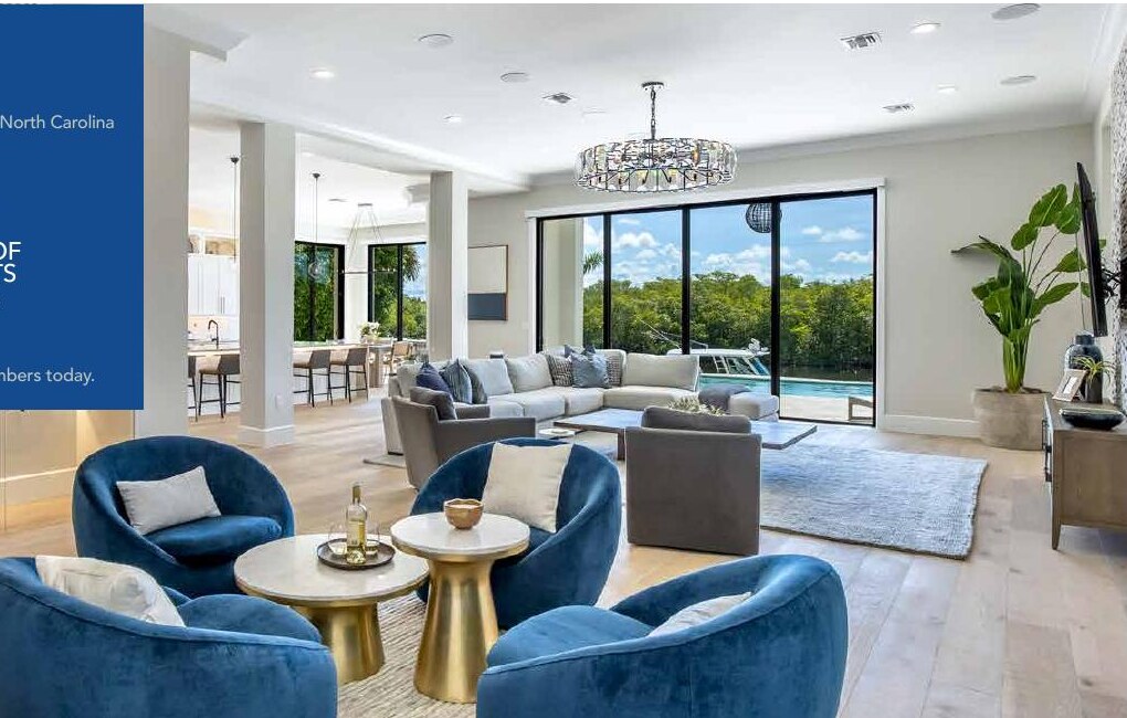 Oak & Stone at The Cove dining or entertainment setting